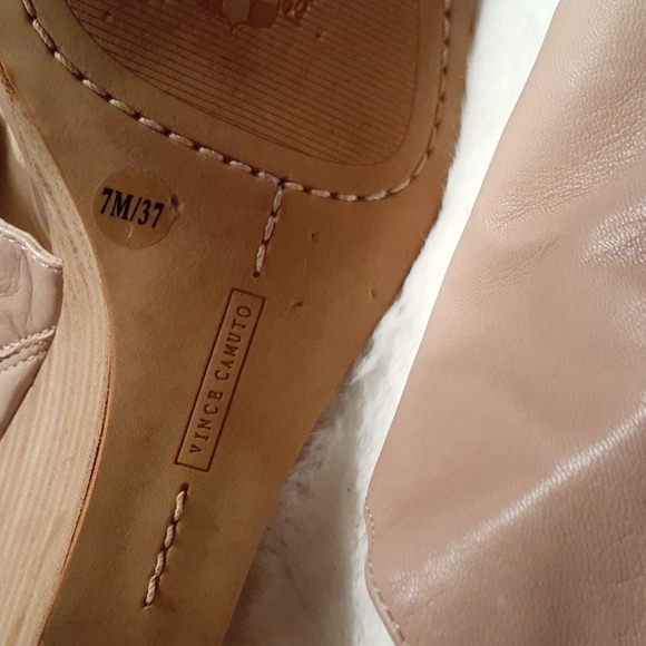 Vince Camuto - Picture 4 of 6